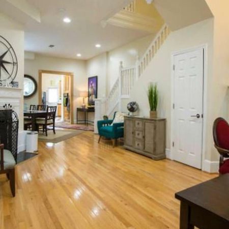 Convention Center/Logan Circle Large Cozy House. Villa Washington Exteriör bild